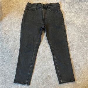 Everlane Womens Dark Gray/washed black Cheeky Jean